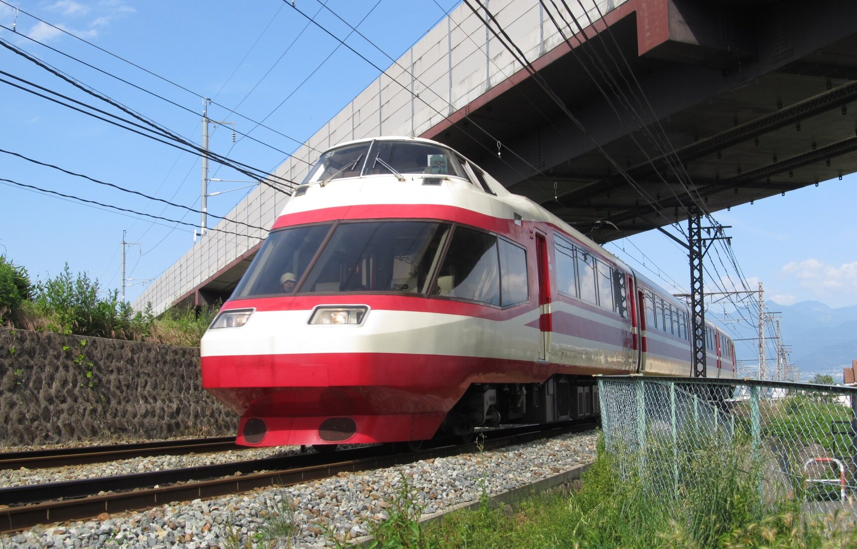5 ขบวนรถไฟท่องเที่ยวสุดพิเศษใน “โฮคุริคุ”