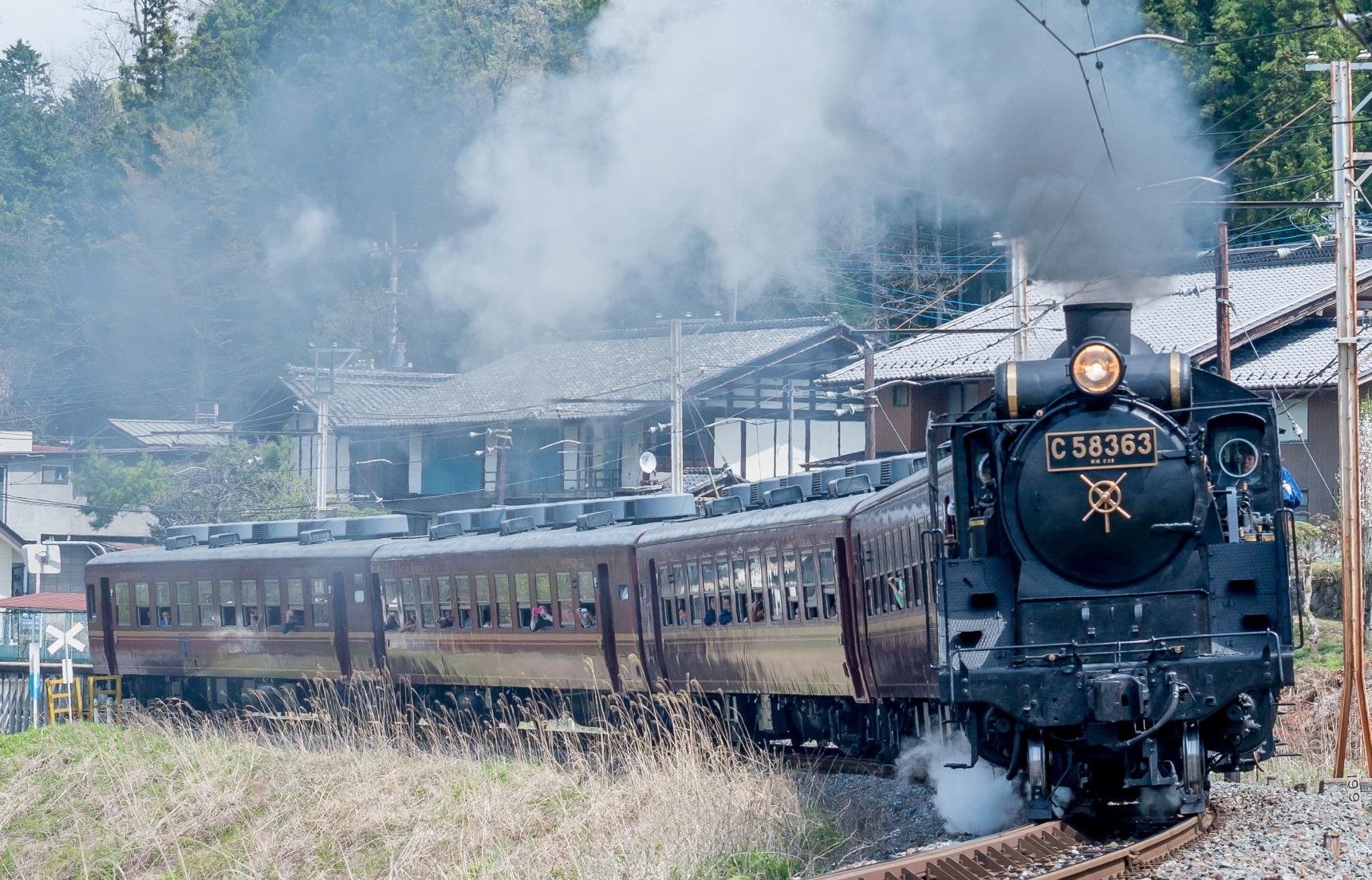 5 รถไฟท่องเที่ยวสุดพิเศษใน “คันโต”