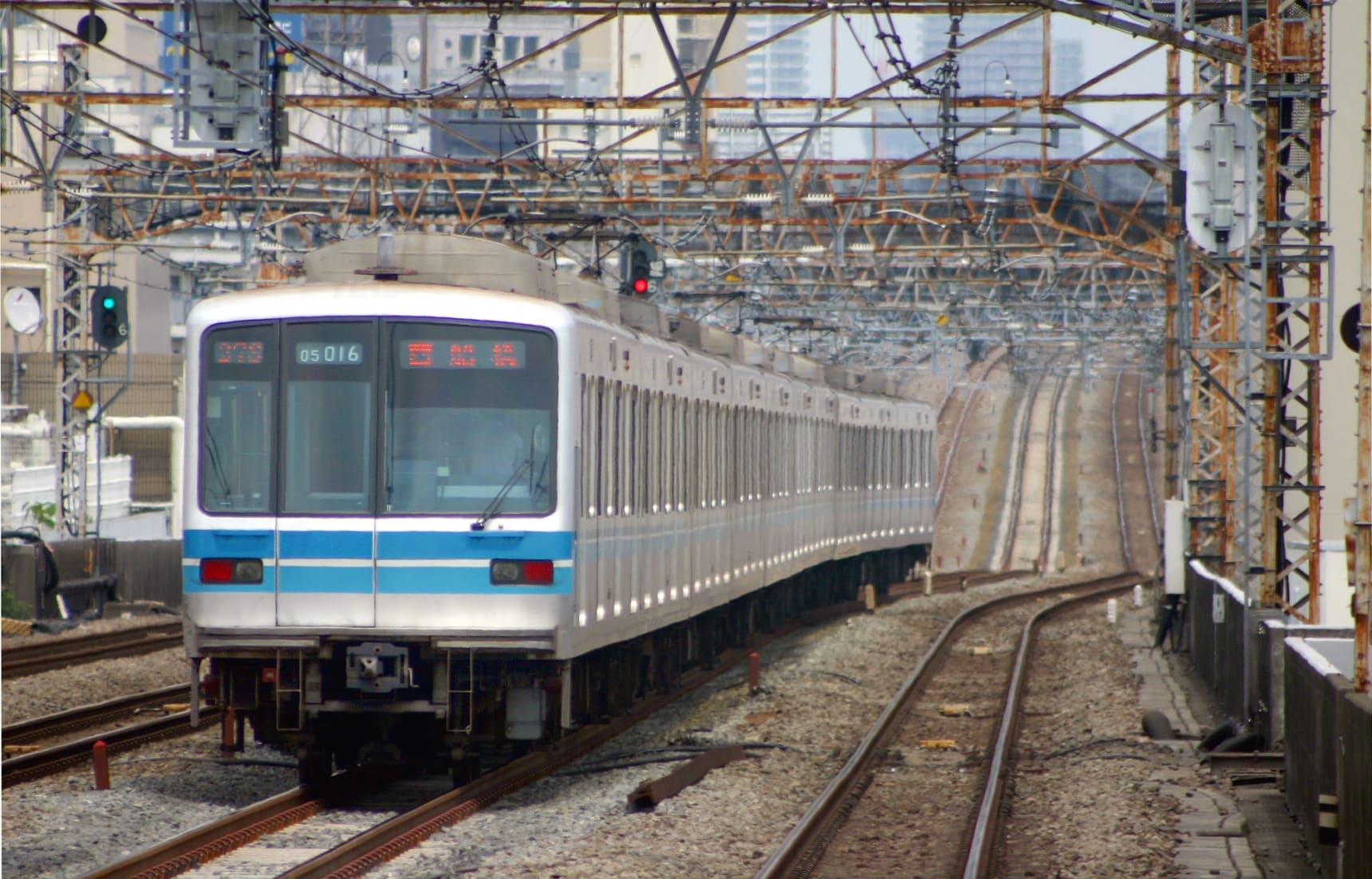 ลุยที่เที่ยวติดรถไฟสาย Tokyo Metro Tozai