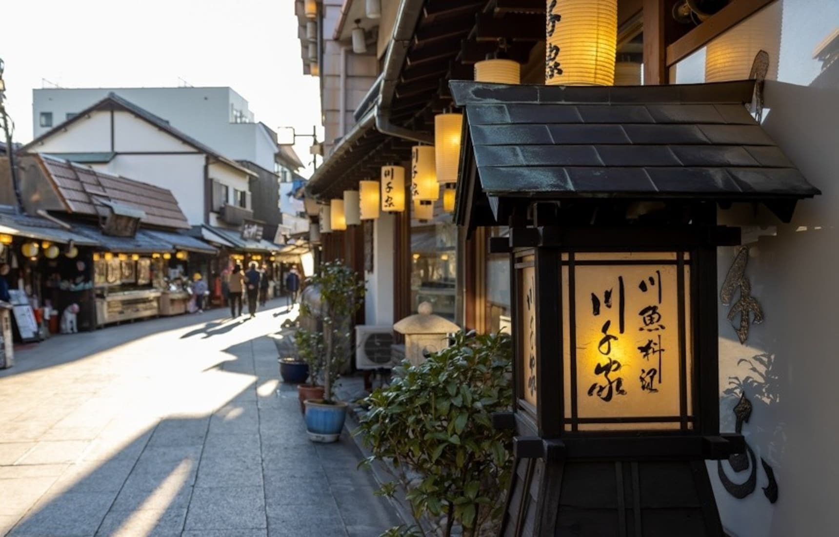 食在东京：三种吃法、四次满足！到拥有250年历史的鳗鱼饭老店“川千家”感受元祖鱼料理