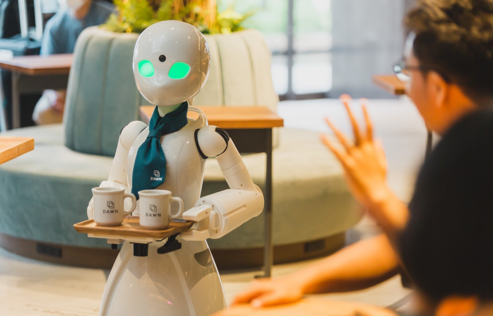 【深度日本】充滿生命力的機器人咖啡廳「分身ロボットカフェDAWN ver.β」