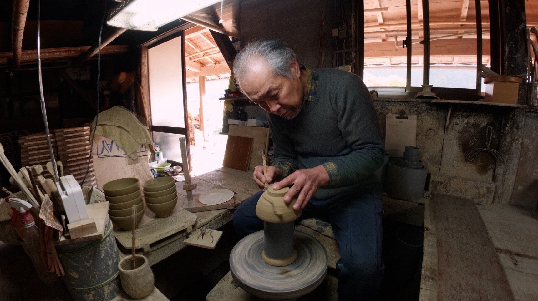 Tottori Folk Crafts: Traditions Passed Down Over Generations