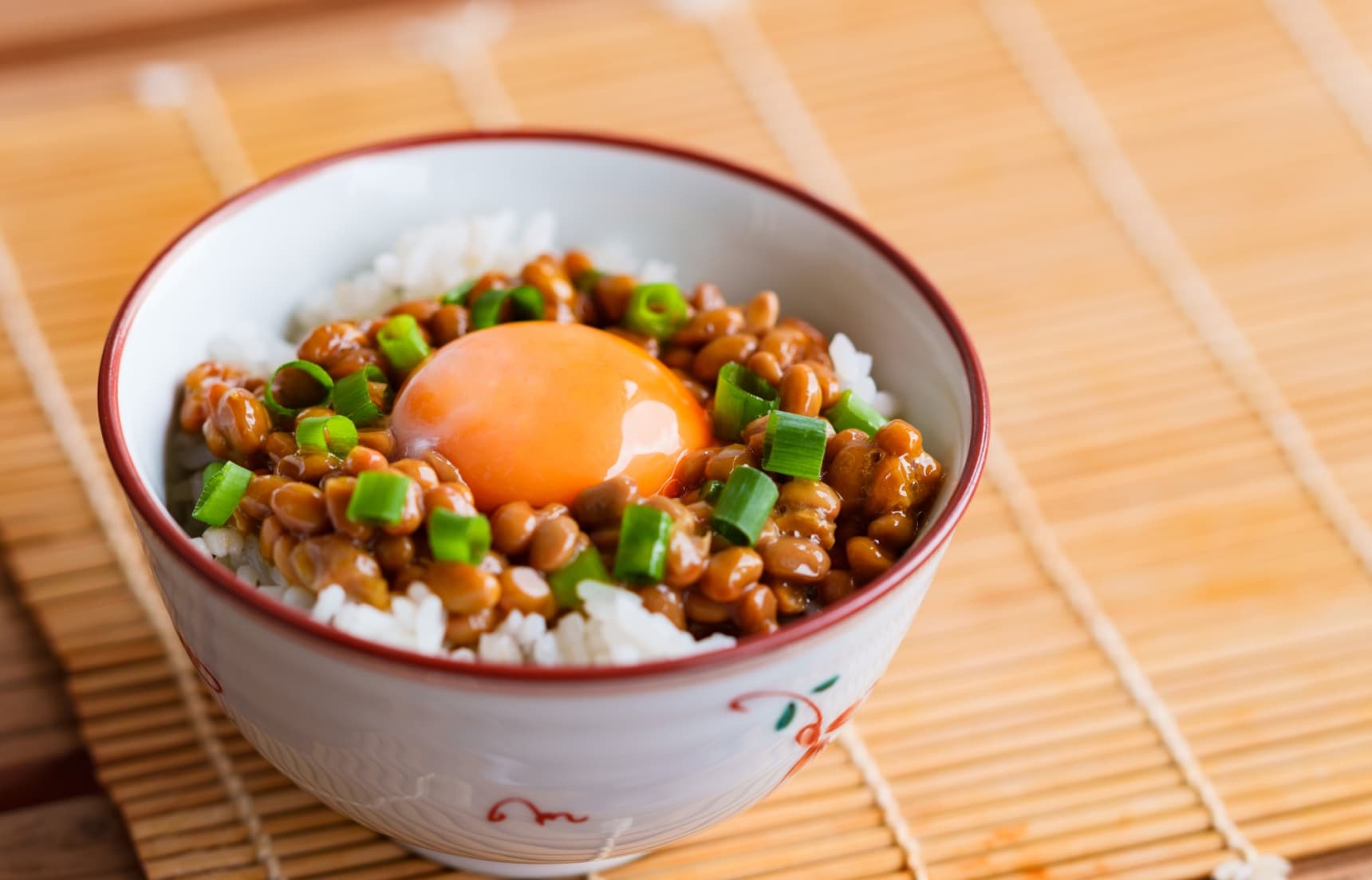 日本美食:看起来很难吃,尝一口会____的日料