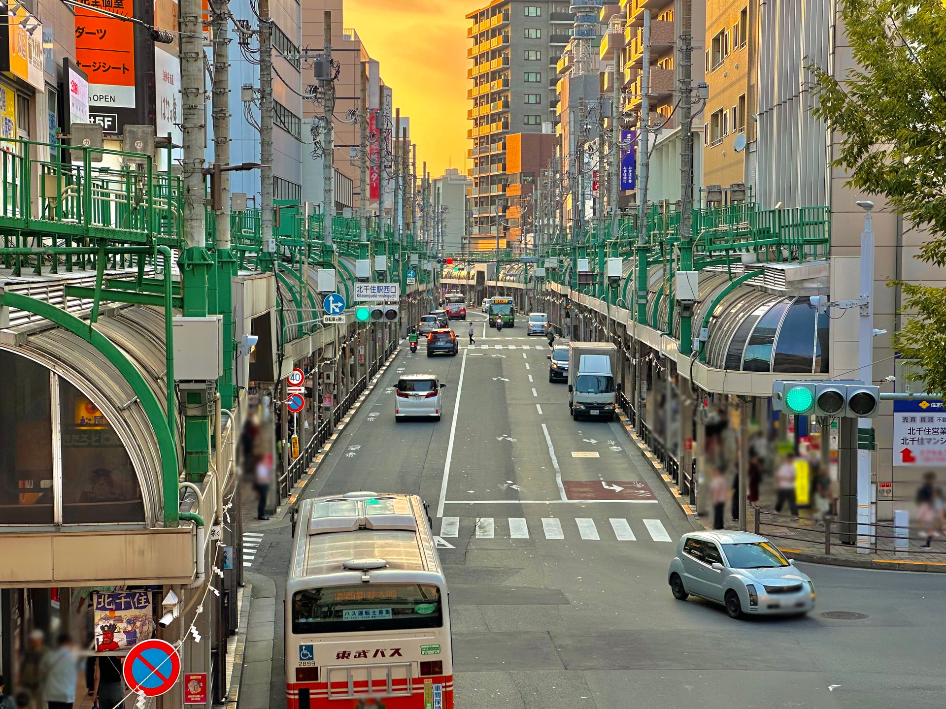 北千住駅周辺の写真