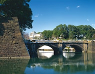 佳子さま人気で考える　皇室の家計、収入はいくら？