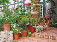 すぐできる！金運を引き寄せる玄関のつくり方