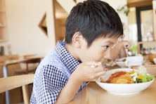 子どもがよろこぶ「外食チェーン店」ランキング！ 2位「サイゼリヤ」を圧倒的多数で抑えた1位は？