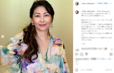 52歳・中山美穂、「美しすぎる」と話題の写真を公開「永遠のアイドルです」「最高に綺麗です」