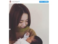 大島優子、母のような優しいまなざしで赤ちゃんを抱っこ！「素敵な写真」 「優子、予行練習だなあ」と反響