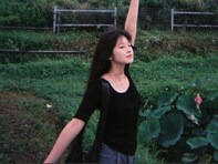 今田美桜、大自然の中での自然体ショットが美しすぎると話題に！ 「はぁぁかわいい、、むり、、」「尊いお写真」