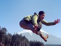 「富士山超えてる」安藤サクラの高すぎるジャンプ力に驚きの声！ 「すごい運動神経」と大反響