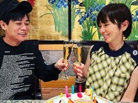 渡辺満里奈、52歳の誕生日に夫・名倉潤とのツーショット公開！ 「益々ラブラブですね～」