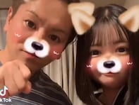 「2人とも可愛すぎる」狩野英孝、中2の姪っ子との動画が話題に！ 「仲良しなの微笑ましい」と反響