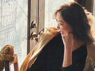 中山美穂、53歳の最新ショットで変わらぬ美貌を披露！ 「歳をひとつ重ねました」