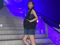 「足細くて長ッ」岡崎紗絵、ミニ丈コーデで美脚を披露！ 「とっても美しくて目の保養」「可愛すぎる」