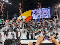 村上宗隆、侍ジャパン世界一を報告！ 「もう死んでも悔いないw」「村神さま最高!!」歓喜の声あふれる