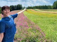 比嘉愛未、親子で北海道旅を満喫する動画を公開！ すてきな風景や料理の数々に「めっちゃ綺麗」「一緒に行きたい」