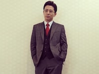 藤森慎吾、オールバック＆スーツ姿の「独身貴族」ショット披露！ 「大人の色気」「カッコよすぎるなぁ」