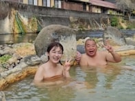 井上咲楽、出川哲朗との露天風呂入浴ショット公開！ 「うわー混浴　羨ましいなあ」「違和感なし！」