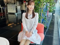 皆藤愛子、美脚際立つ清楚コーデ披露！ かわいすぎる表情にも「申し分ありません」「可愛い～～～っ」と反響