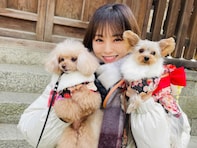 山本彩、“2024年初投稿”は愛犬を抱くキュートな姿！ 「画面に写ってる全てがかわいい」「モコモコふわふわだね」