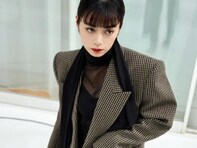 池田エライザ、“恐ろしいほど綺麗”なスタイル抜群ショットに称賛の嵐！ 「クールビューティ爆発してます」