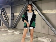 「やっぱりすごいスタイル」王林、美脚際立つ超ミニ丈ショット公開！ 「すっかりモデルさんだねー！」