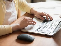 リモートワークで働きたいです。未経験の職種でも転職できますか？【転職のプロが解説】