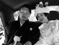 稲垣啓太、美人妻との神前式ショット公開！ 「日本男児と大和撫子」「神前式のモデルさんかのよう」