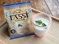 【カルディ】牛乳と混ぜるだけで本格的な「ラッシー」が飲める！ とろとろ＆さっぱりで夏にぴったり