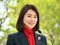 「ファンとの交流が深い」イメージの50代女性俳優ランキング！ 2位「石田ゆり子」、1位は？