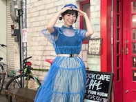 「可愛い過ぎ！」でか美ちゃん、透け透けチャイナ服から美脚ちらり！ 「メリーポピンズかと想いました」