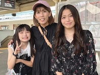 「山本舞香かな!?」吉田沙保里、美人めいっ子2人の顔出しショットに反響！ 「3人姉妹みたいに皆綺麗」