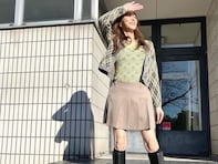 「ほんとスタイル良すぎ」KABA.ちゃん、美脚が際立つミニ丈スカート姿に反響！ 「どこのモデルさんかと」