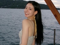 「スタイルおばけ」なこなこ・なごみ、美背中際立つぴっちりドレス姿を披露！ 「ボディラインも綺麗」