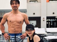 「こんな最強夫婦おらんやろ」魔裟斗、矢沢心との夫婦ショットに反響！ 「腹筋バッキバキ」「ナイスボディ」