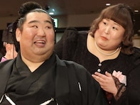 「本当の兄妹かと」3時のヒロイン・かなで、元幕内・徳勝龍の断髪式ショットに反響！ 「ホッとする」