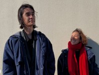 「お父さん、そっくり」RIKACO、高身長イケメン息子とのツーショット！ 「リカコさんが…すごく小さくみえる」