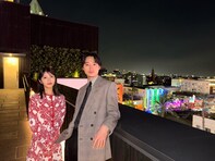 「画が強い」浜辺美波、山崎賢人とのLAでのオフショットに反響！ 「世界一美しいツーショット」