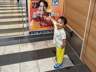 「パパ発見して大喜び！」高城亜樹、息子が夫を駅で発見!? 「可愛すぎます」「これはパパ嬉しいやつ」