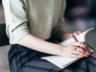 「ベルマークやめませんか」提案に対する衝撃の返答。PTAが変われない根本的理由とは