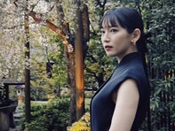 「貫禄出てきたなぁ」吉岡里帆、美しい二の腕際立つDiorのドレス姿が大反響！「本当に日本の宝」