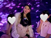 「美脚すぎます」近藤千尋、娘たちとの休日オフショットに反響！ 「こんなママになりたい」「美人」