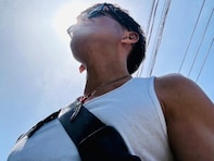 「シャツを脱いでタンクトップに」木村拓哉、鍛えられたバキバキの腕を披露！ ウオーキング歩数も報告