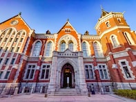 早慶上理の中で「最も知名度が高いと思う大学」ランキング！ 2位「慶應義塾大学」、1位は？