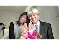 「ちゃんと重大発表」登録者86万人YouTuber、結婚発表に「かわい過ぎる嫁」「美男美女」の声！