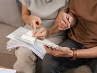 老後2000万円問題より深刻。40代が直面する"稼ぐ力の賞味期限切れ"という現実