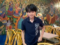 「思わずうるうる」市川團十郎、娘&息子と“子どもの頃から来てるお店”へ。「懐かしい」「すっかり青年」