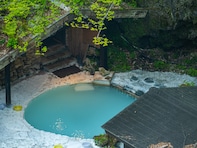 長野県で「外国人観光客にすすめたい温泉地」ランキング！ 2位「白骨温泉」、1位は？