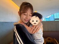 「えっ!? 子供居るの」川口葵、赤ちゃんをあやす姿に「めっちゃ美人ママさん」「お母さんに見えてきた」の声